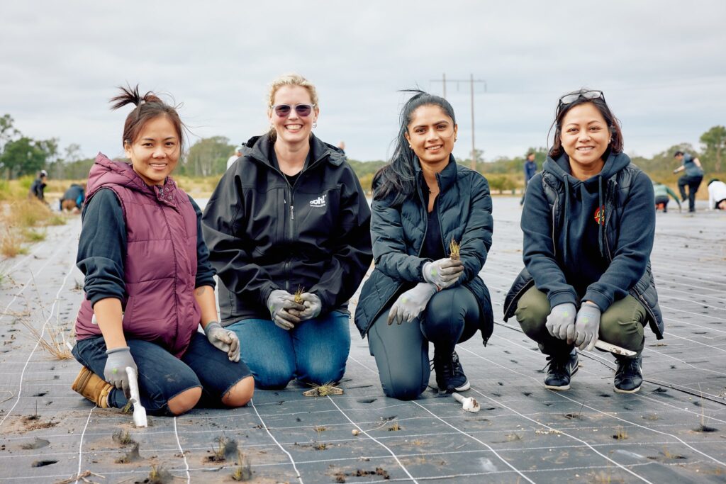 Greening Australia planting oOh! community-min