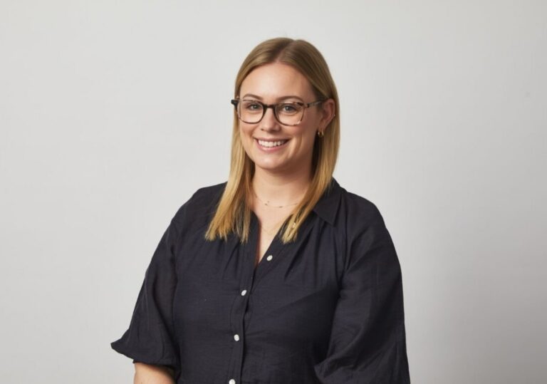 Headshot of Stephanie Ross