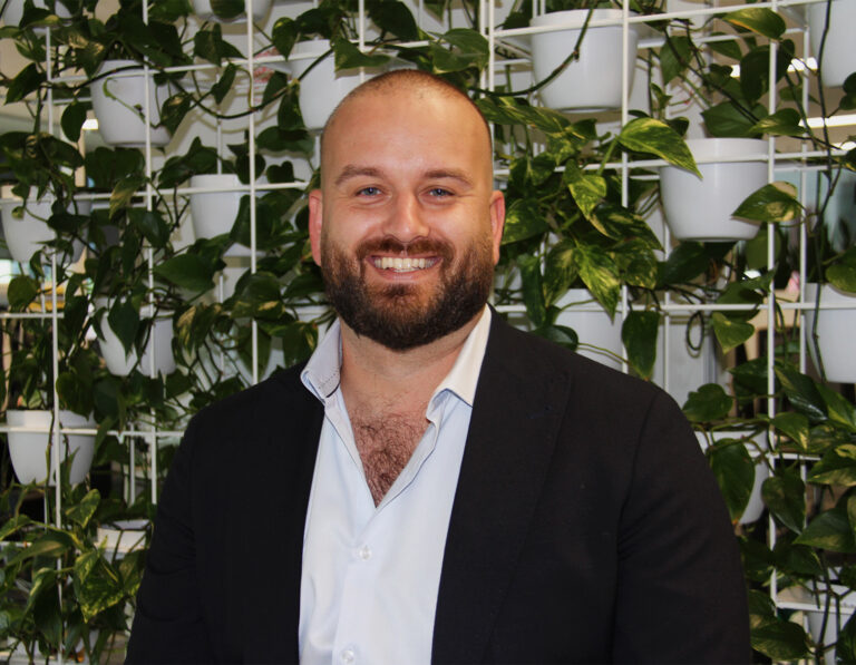 Headshot of Marcos Hasiotis